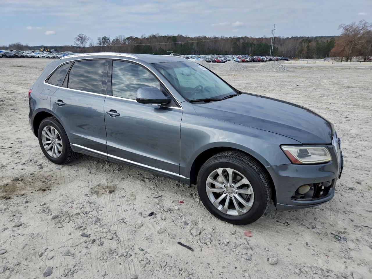 Audi Q5 Premium Plus Image 8