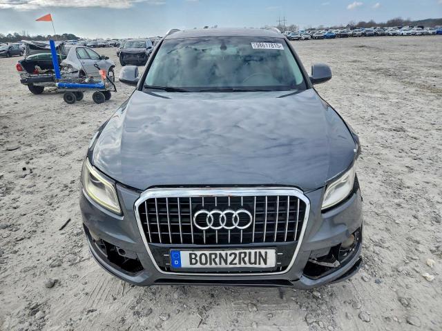 Audi Q5 Premium Plus Image 10