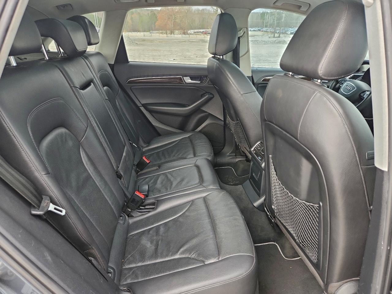 Audi Q5 Premium Plus Image 13