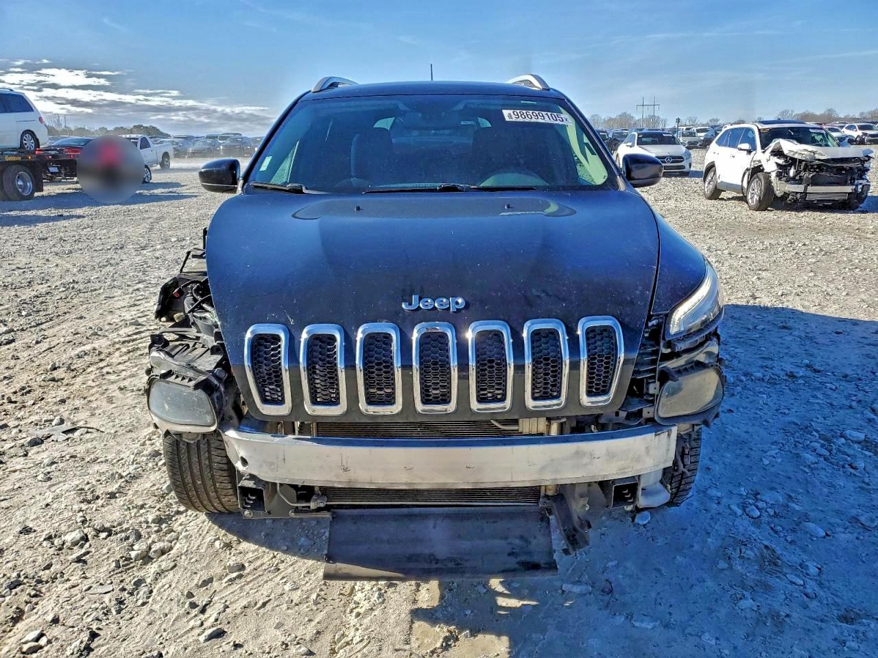 Jeep Grand Cherokee Latitude Image 8