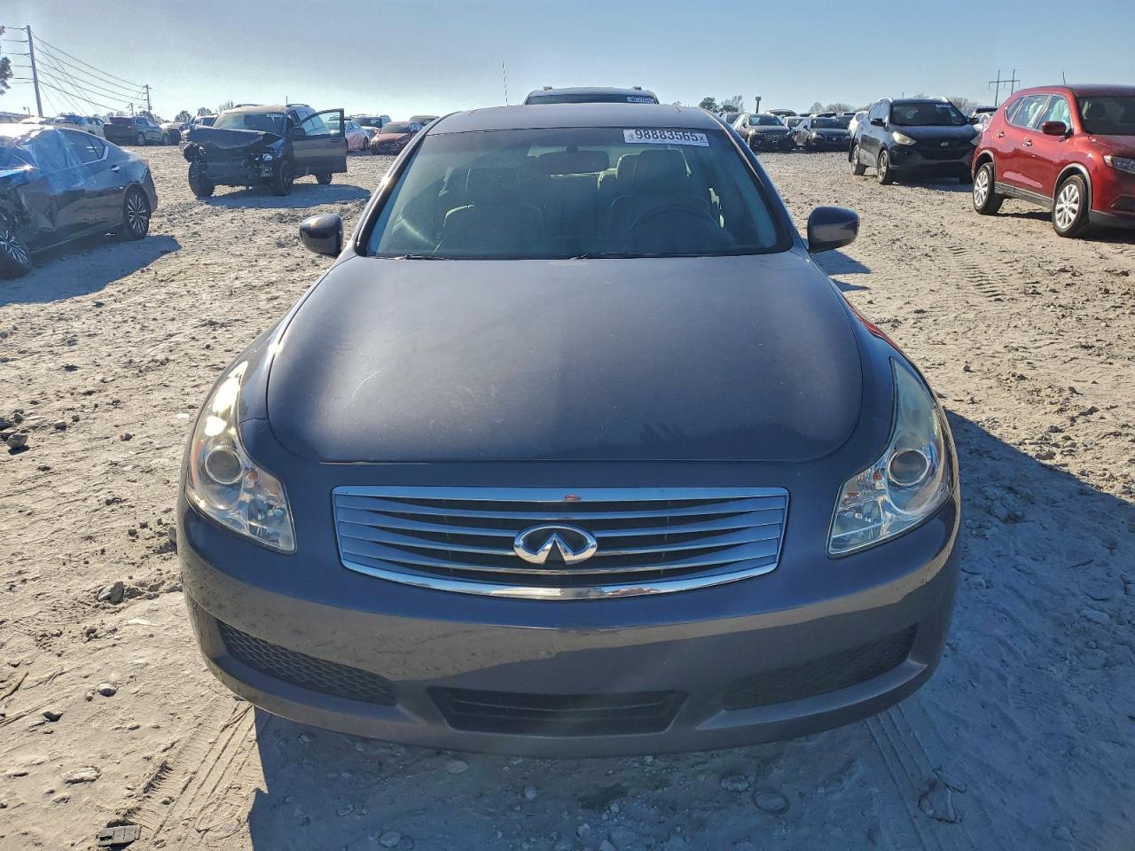 INFINITI G37 Base Image 11