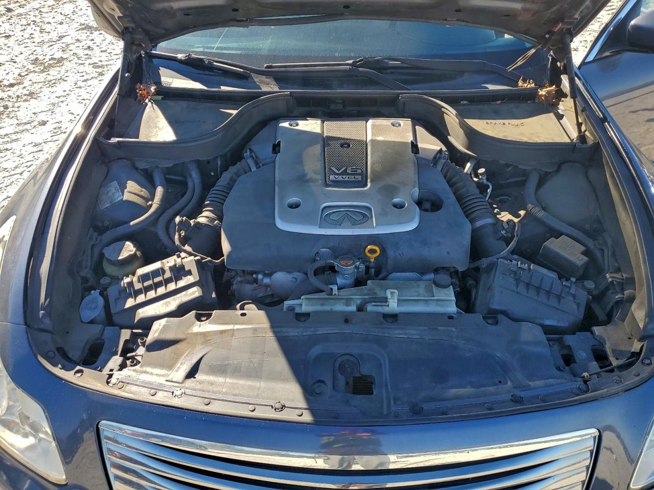 INFINITI G37 Base Image 4