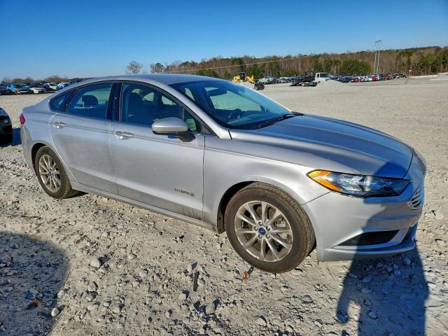 Ford Fusion Se Hybrid Image 5
