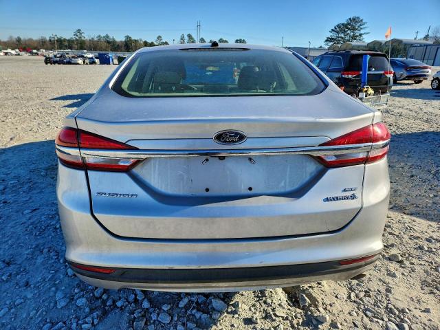 Ford Fusion Se Hybrid Image 7