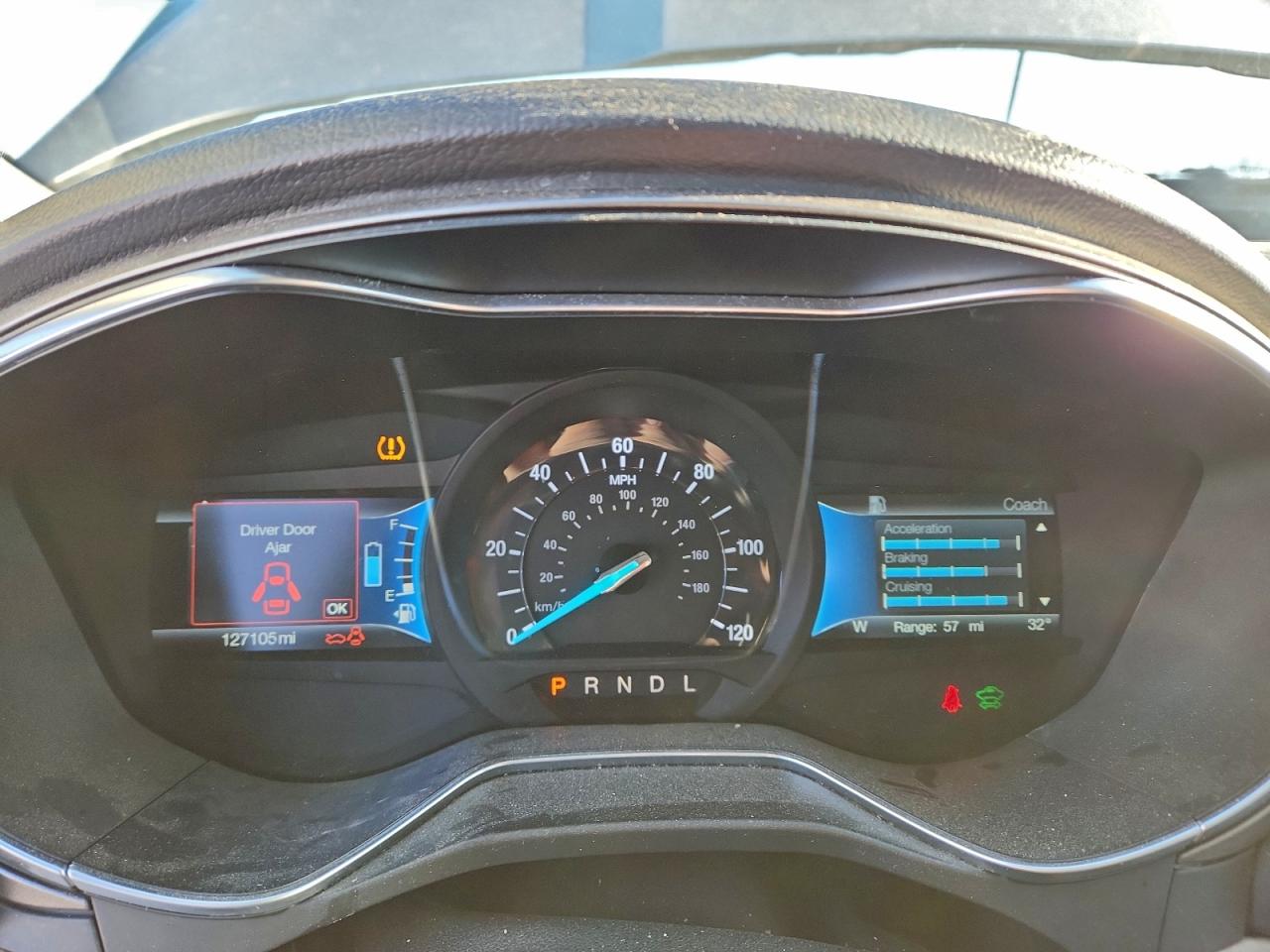 Ford Fusion Se Hybrid Image 8