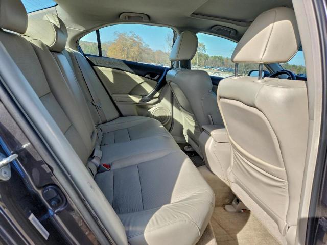 Acura TSX Image 9