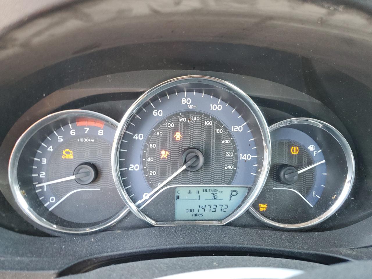 Toyota Corolla L Image 9