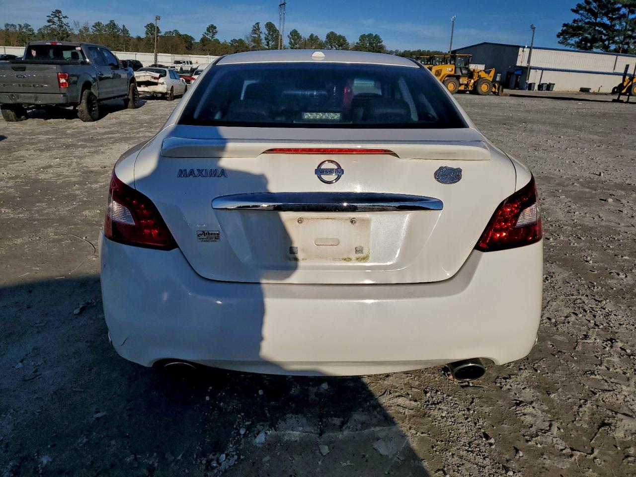 Nissan Maxima S Image 12