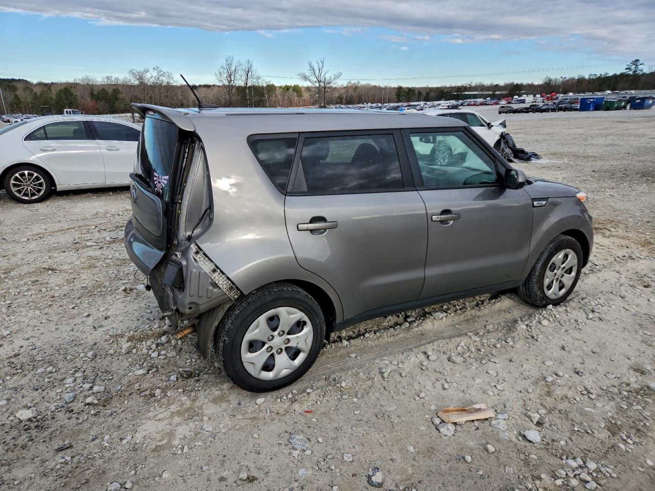 Kia Soul Image 3