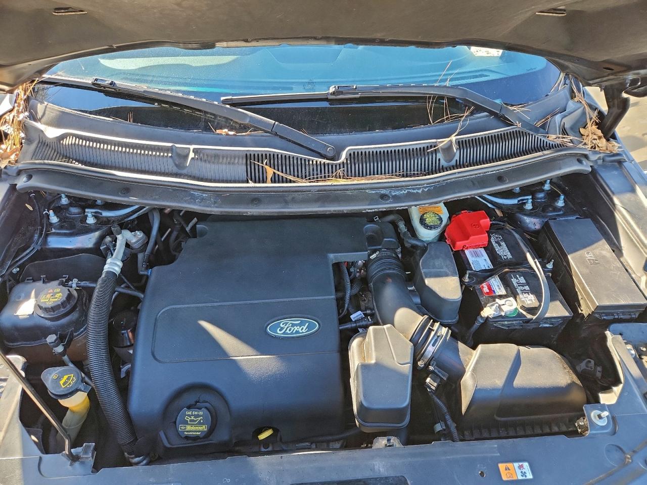 Ford Explorer Xlt Image 10