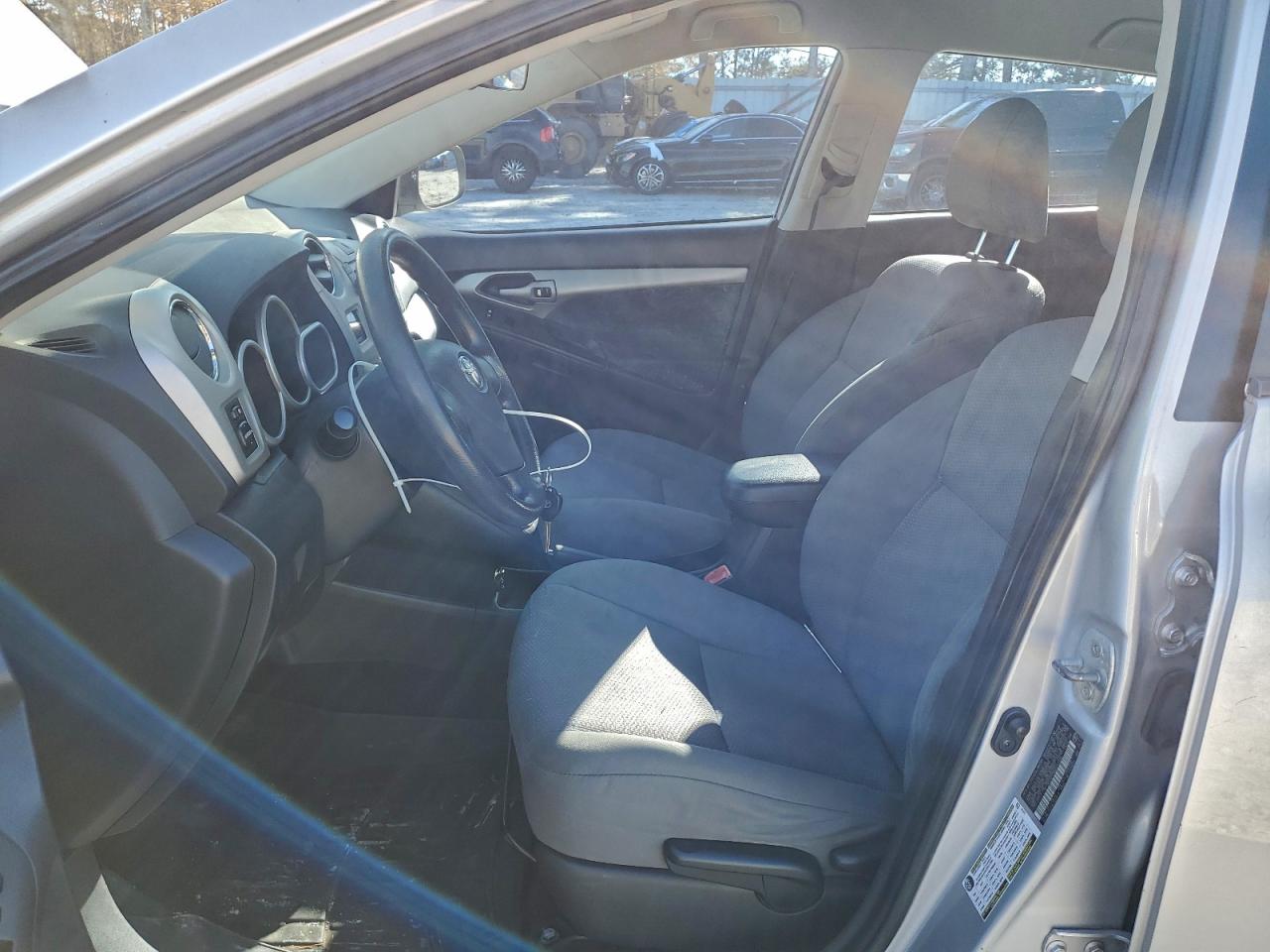 Toyota Corolla Image 9