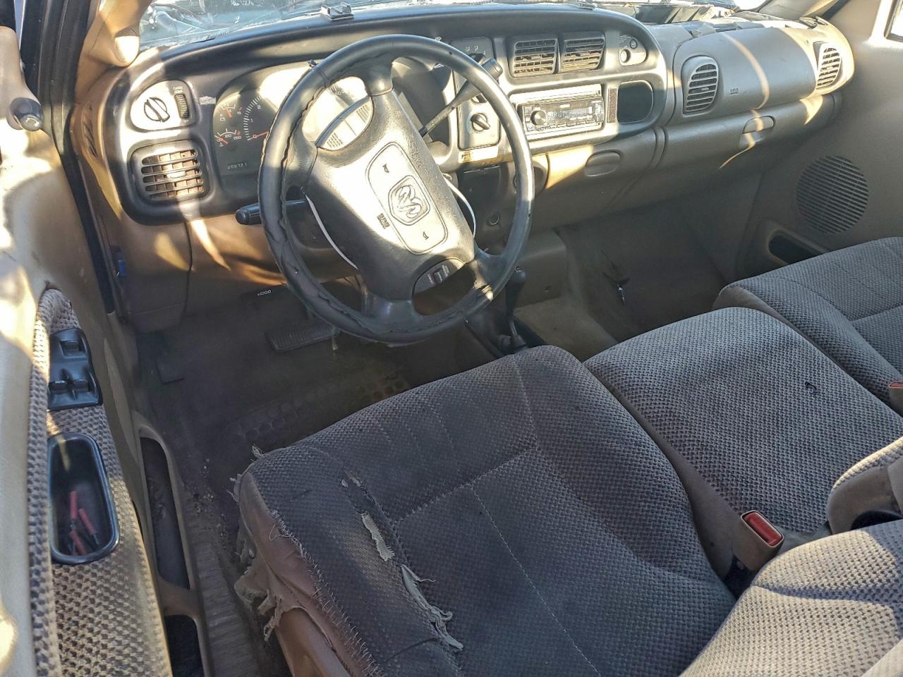 Dodge Ram 1500 Image 12