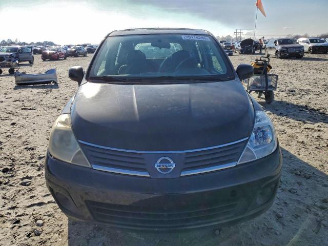 Nissan Versa S Image 2