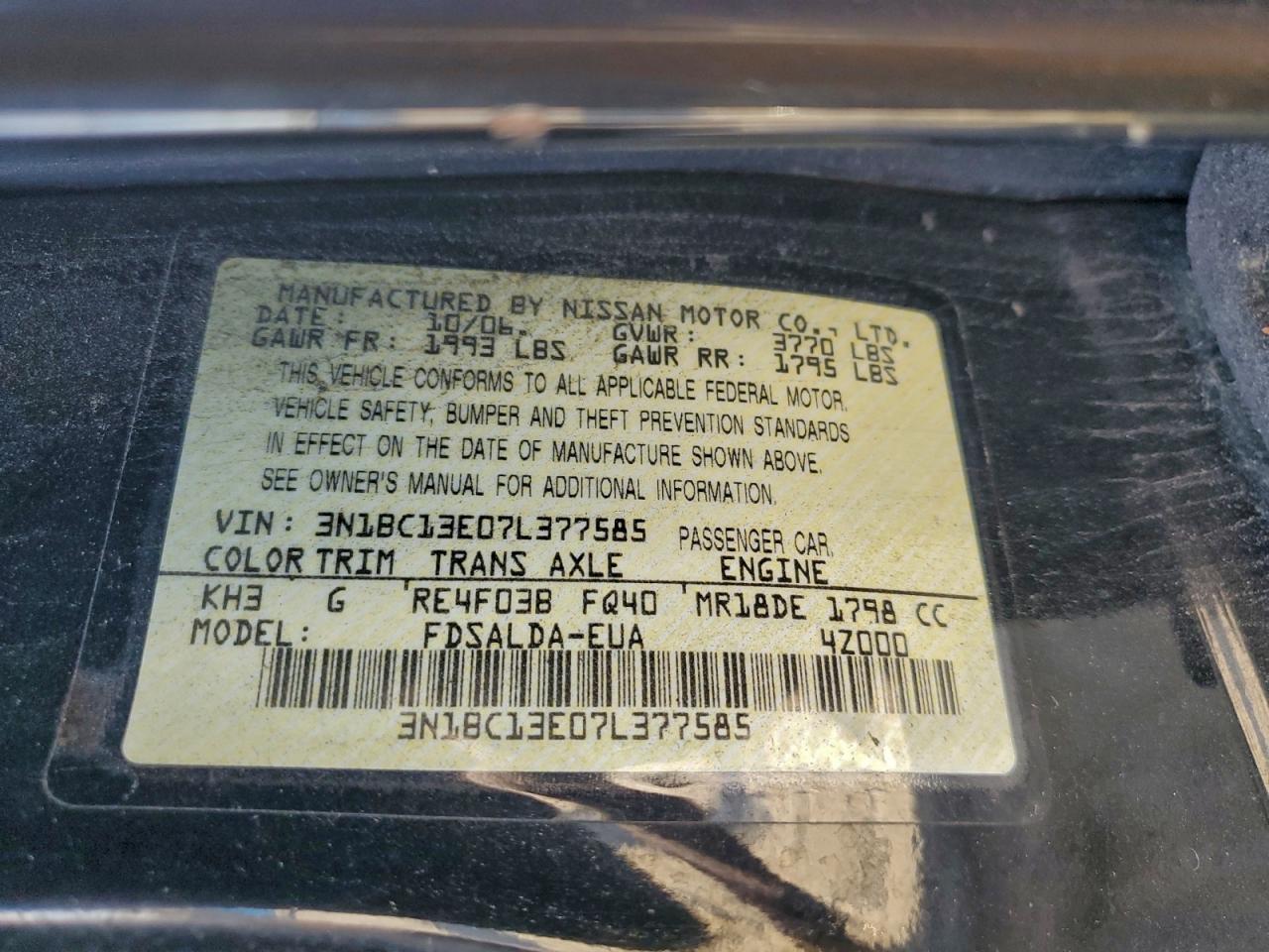 Nissan Versa S Image 5