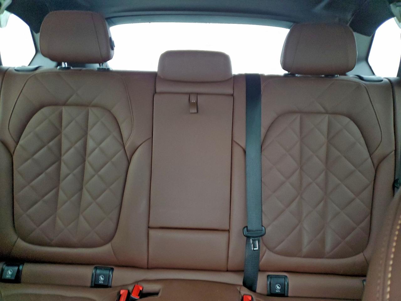 BMW X Series Sdrive 40i Image 8