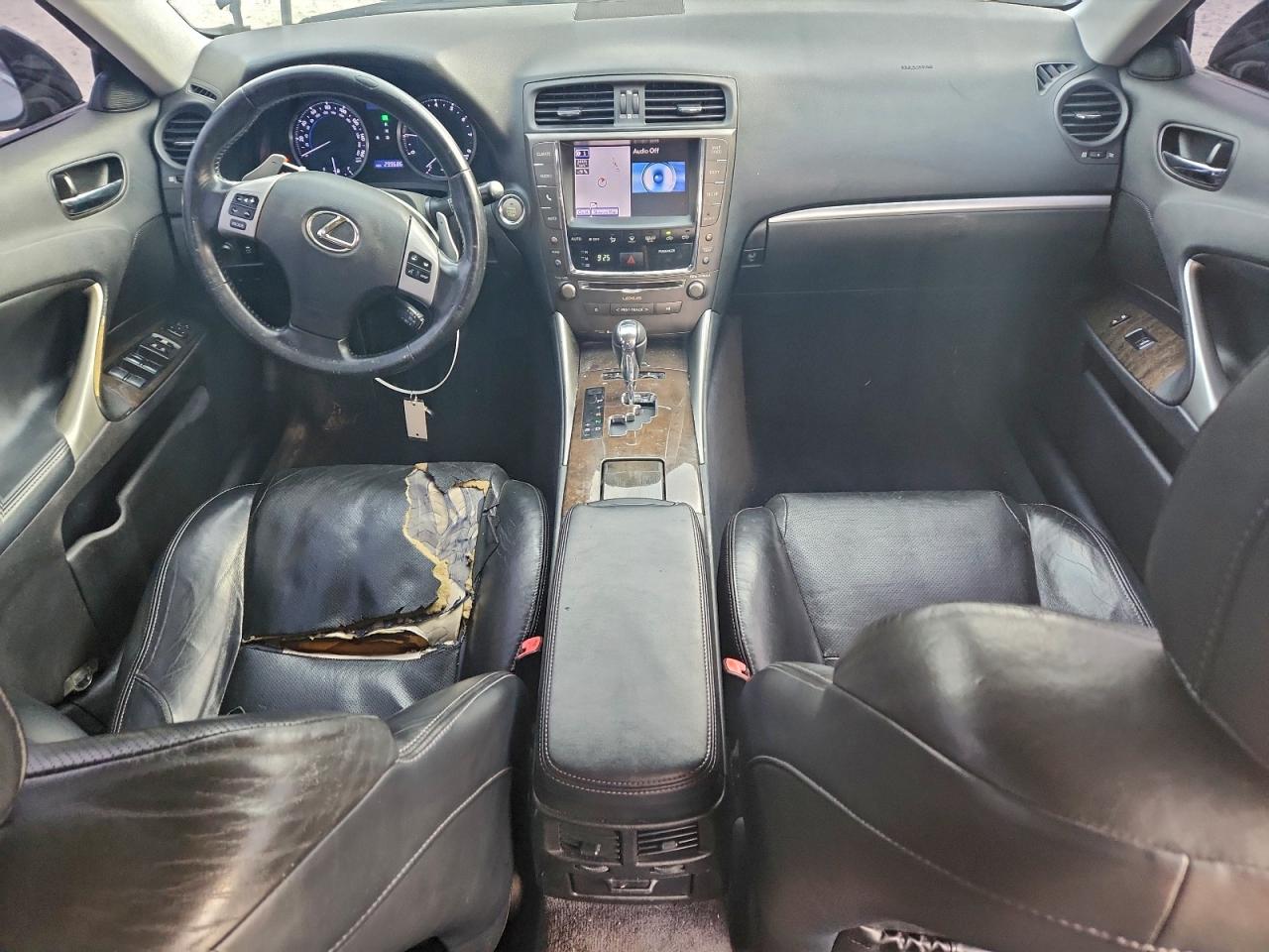 Lexus Is 250 Image 2