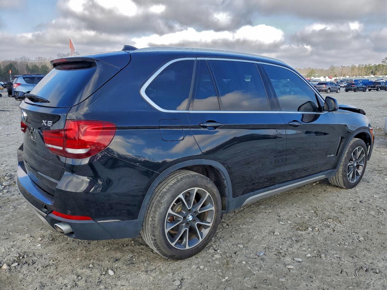 BMW X Series Xdrive35i Image 3