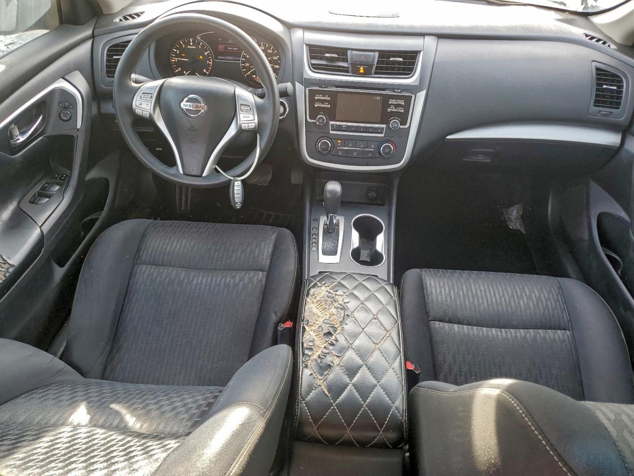 Nissan Altima 2.5 Image 6