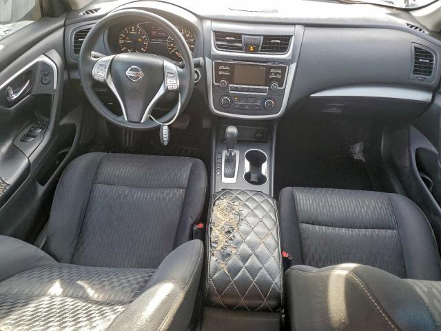 Nissan Altima 2.5 Image 6