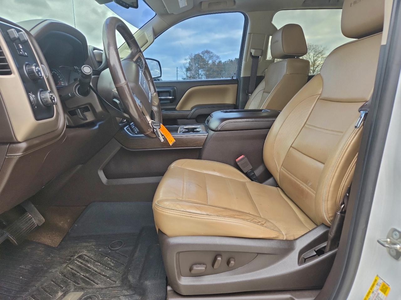 GMC Sierra K1500 Denali Image 8