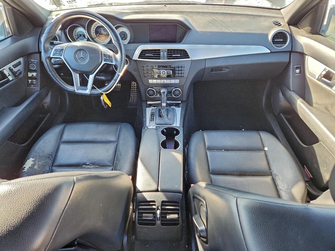 Mercedes-Benz C-Class 250 Image 5