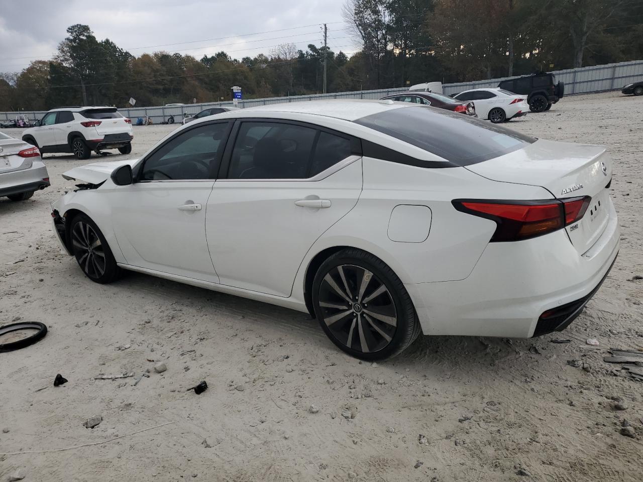 Nissan Altima Sr Image 5