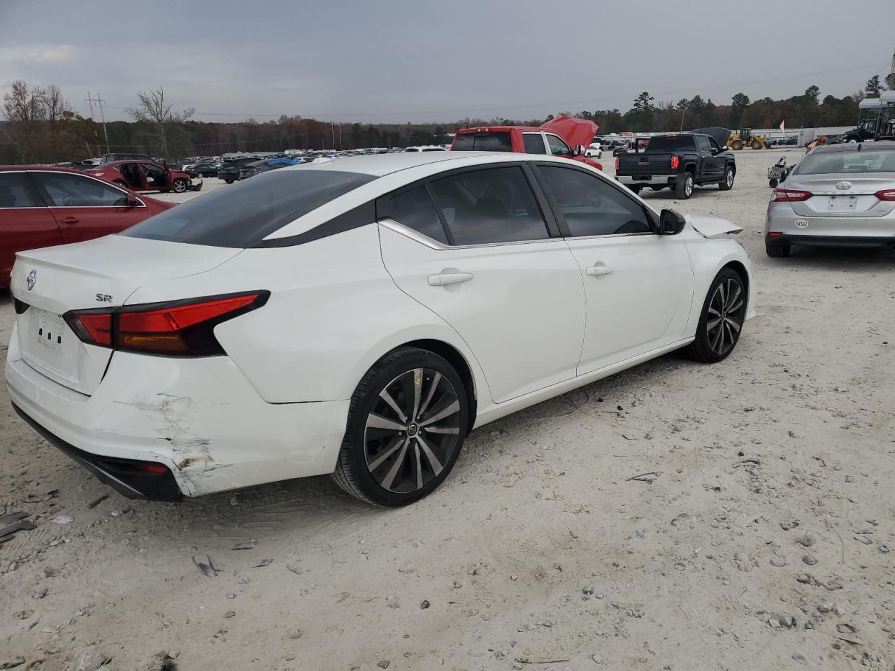 Nissan Altima Sr Image 12