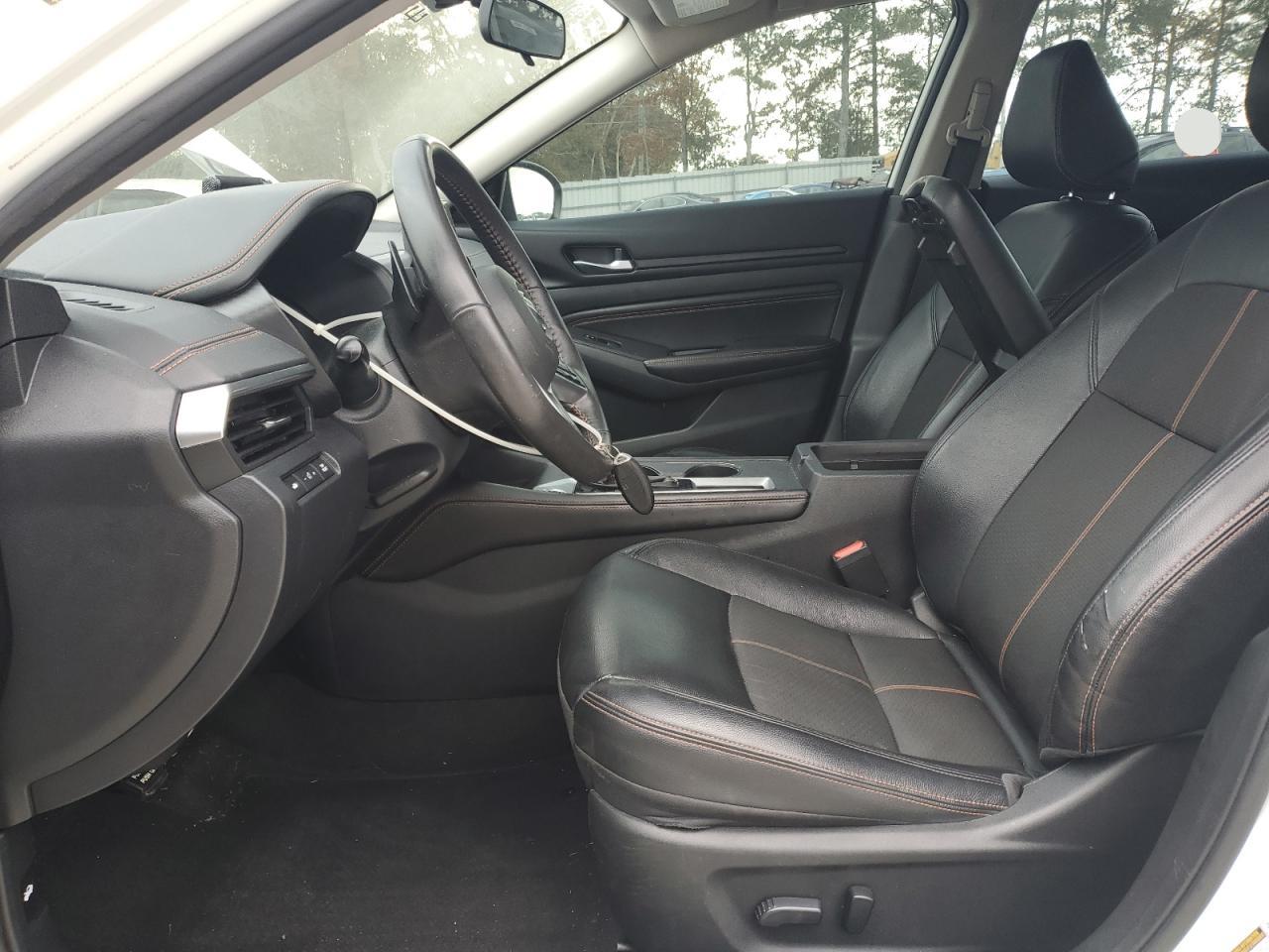 Nissan Altima Sr Image 6