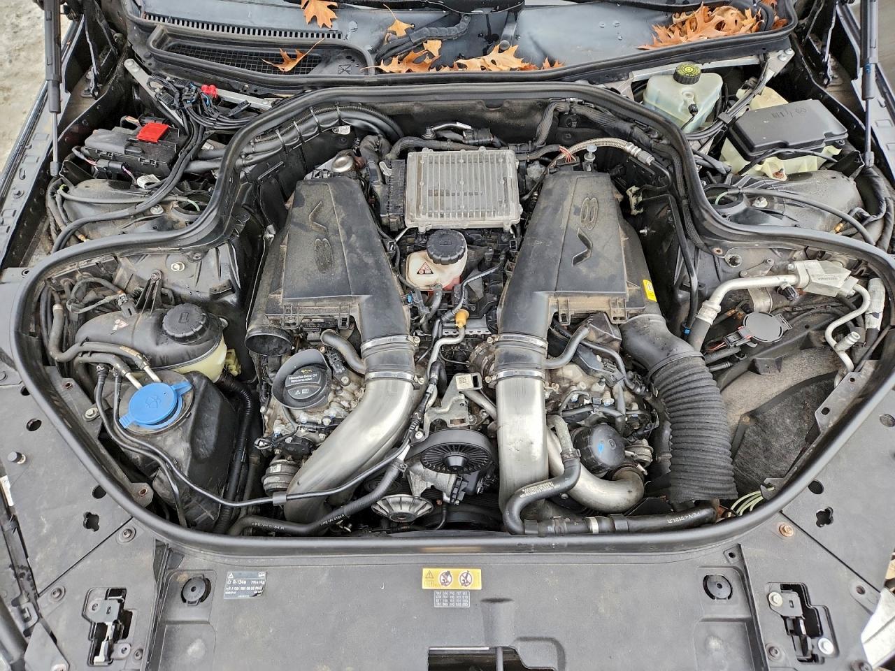 Mercedes-Benz S-Class 550 4matic Image 8