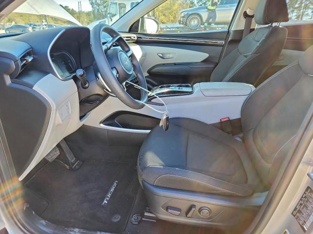 Hyundai TUCSON Blue Image 11