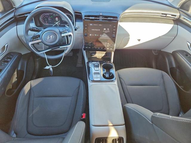 Hyundai TUCSON Blue Image 4