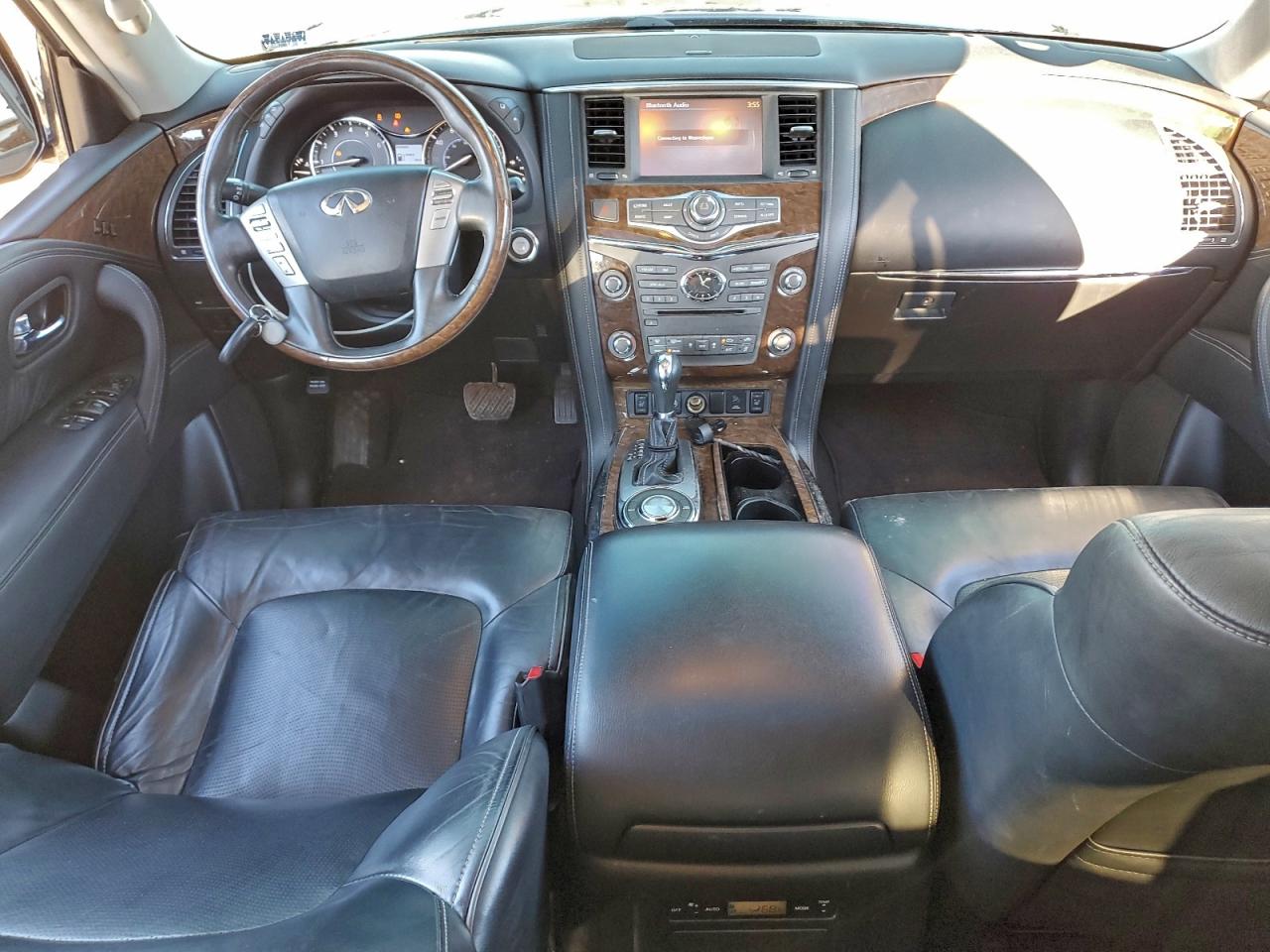 INFINITI Qx Base Image 6