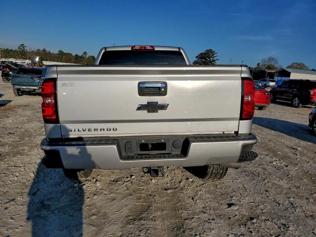 Chevrolet Silverado C1500 Custom Image 3