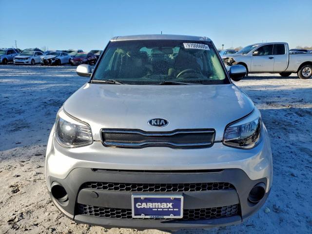 Kia Soul Image 3