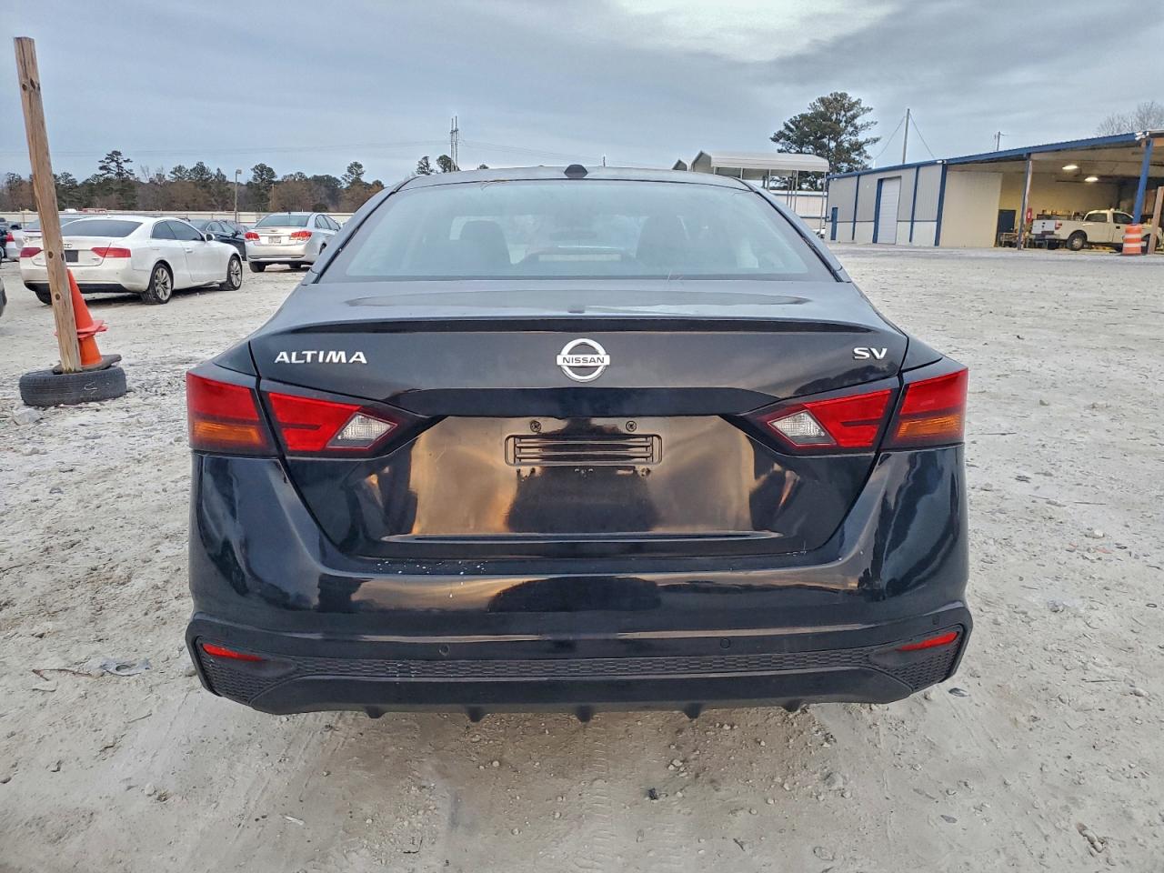 Nissan Altima Sv Image 5