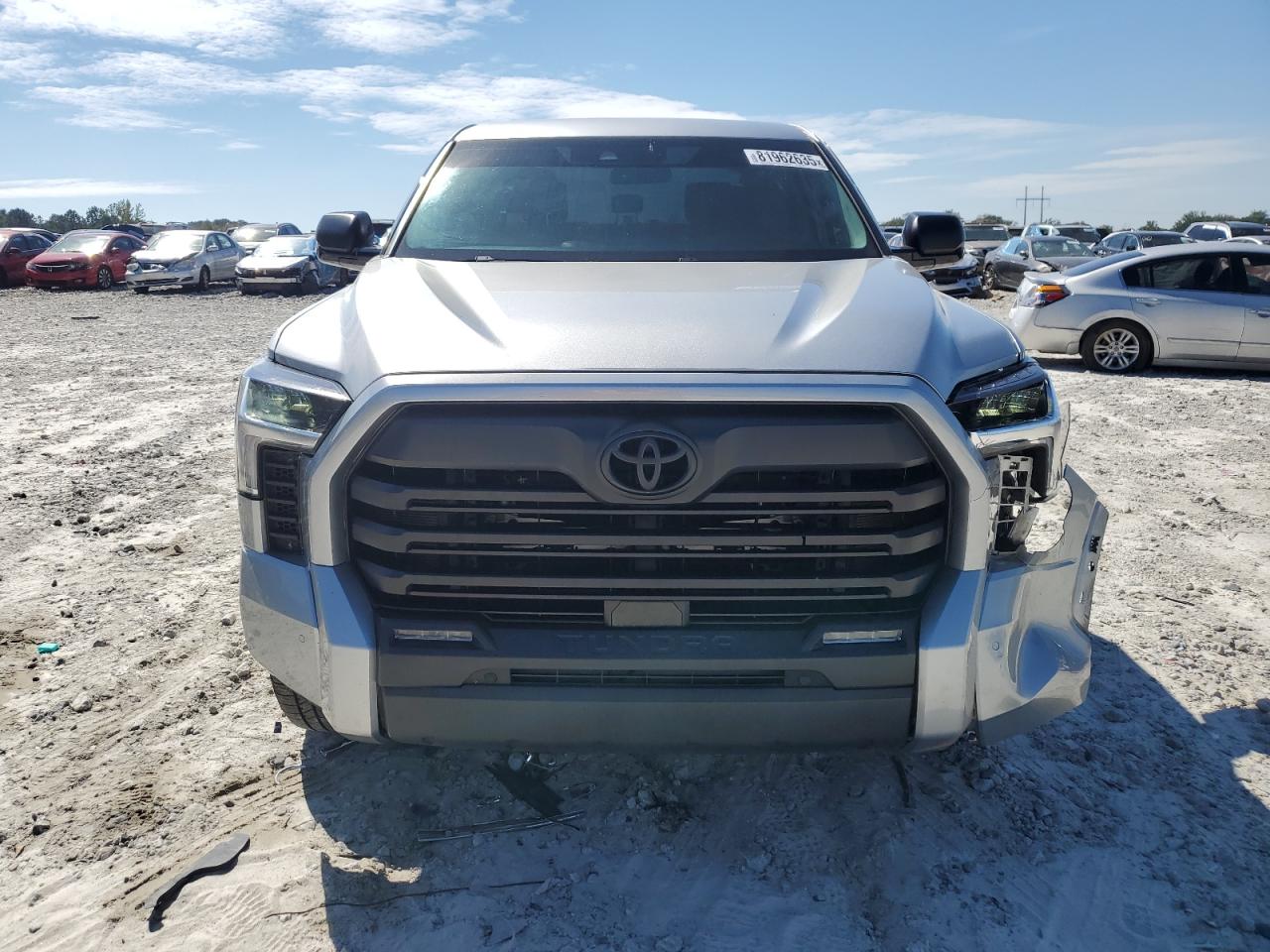 Toyota Tundra Crewmax Sr Image 2