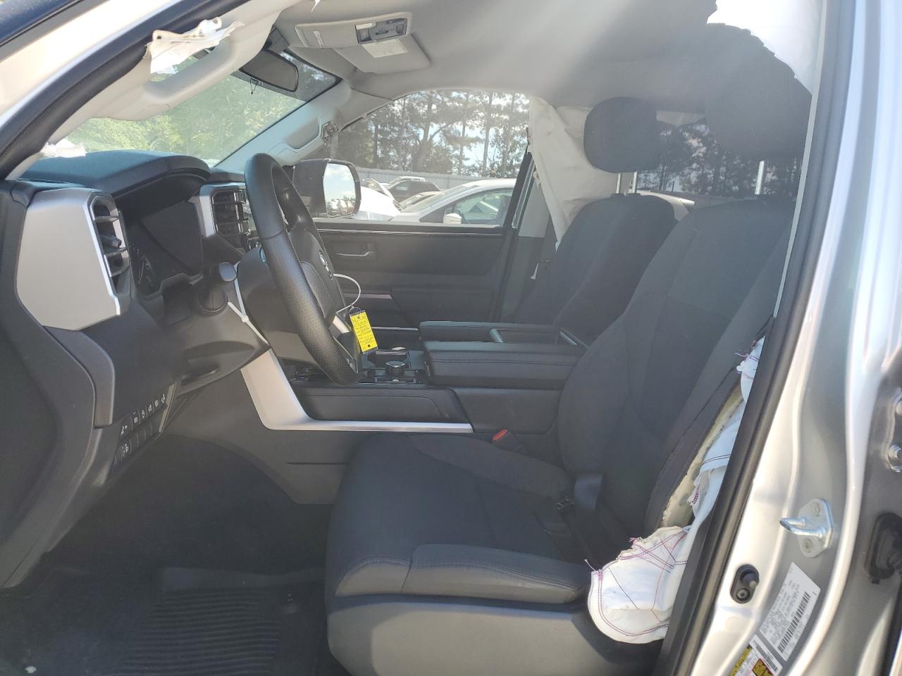 Toyota Tundra Crewmax Sr Image 5