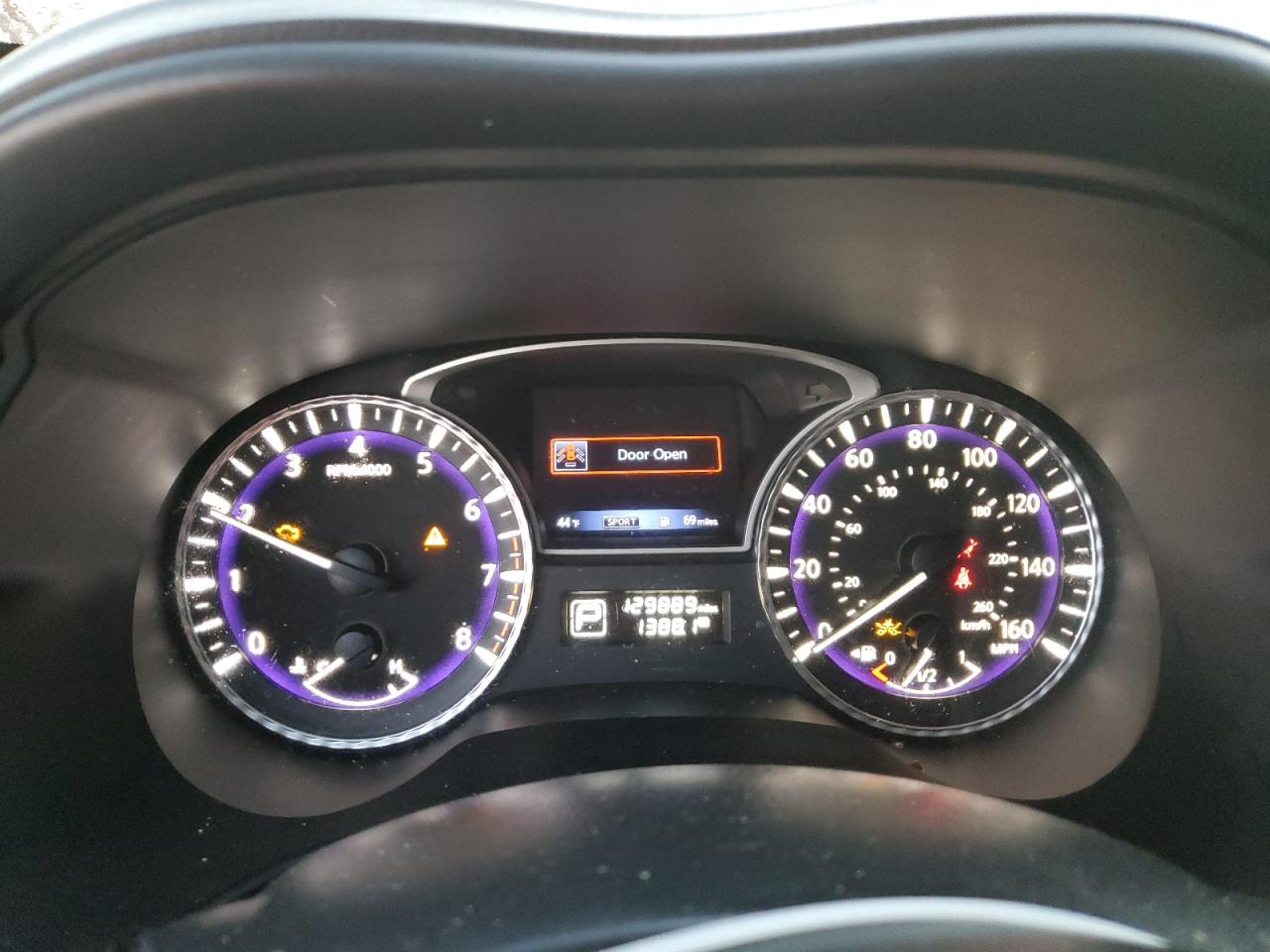 INFINITI Qx Luxe Image 9