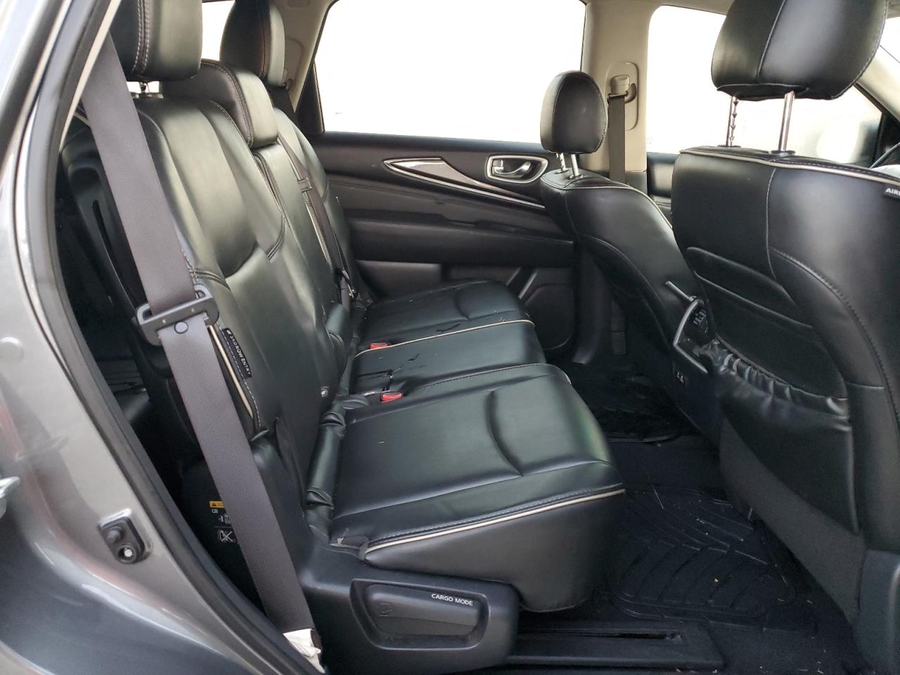 INFINITI Qx Luxe Image 12