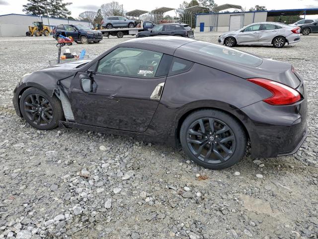 Nissan 370Z Base Image 3