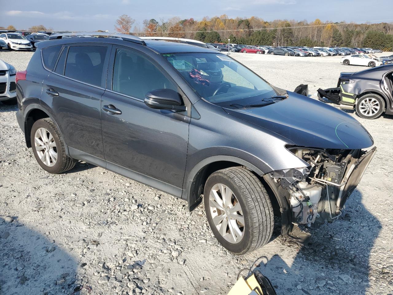 Toyota RAV4 Limited Image 14