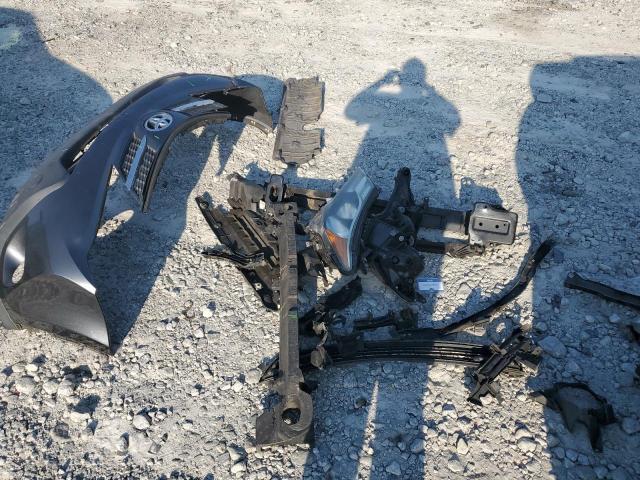 Toyota RAV4 Limited Image 8