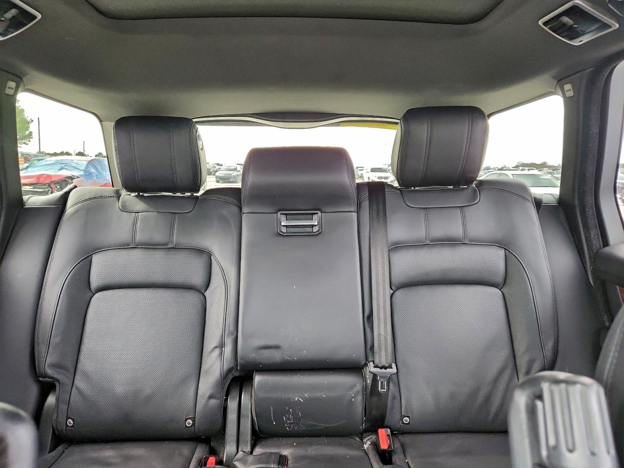 Land Rover Range Rover Hse Image 9