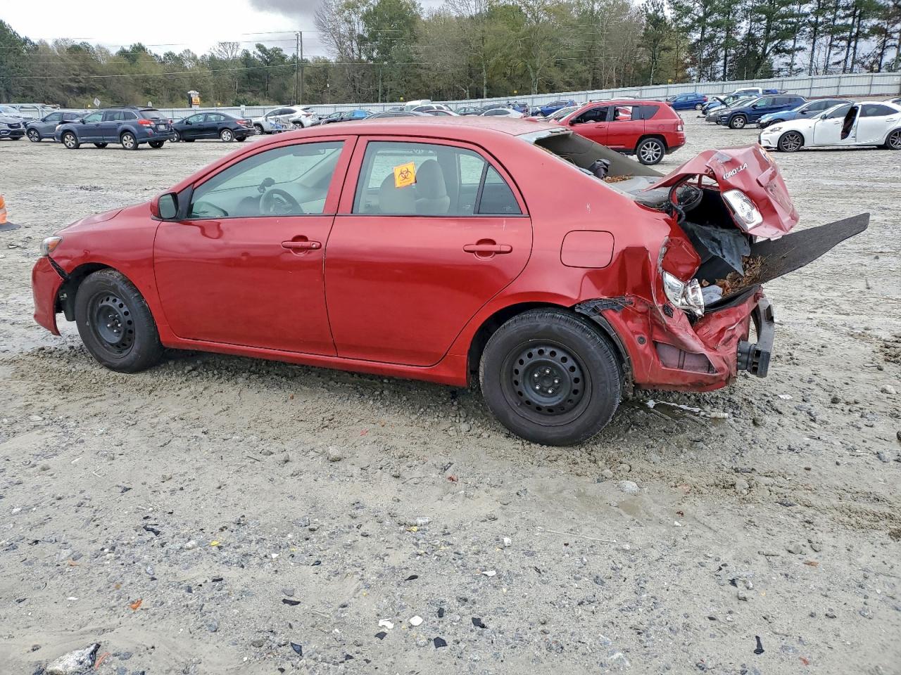 Toyota Corolla Base Image 2
