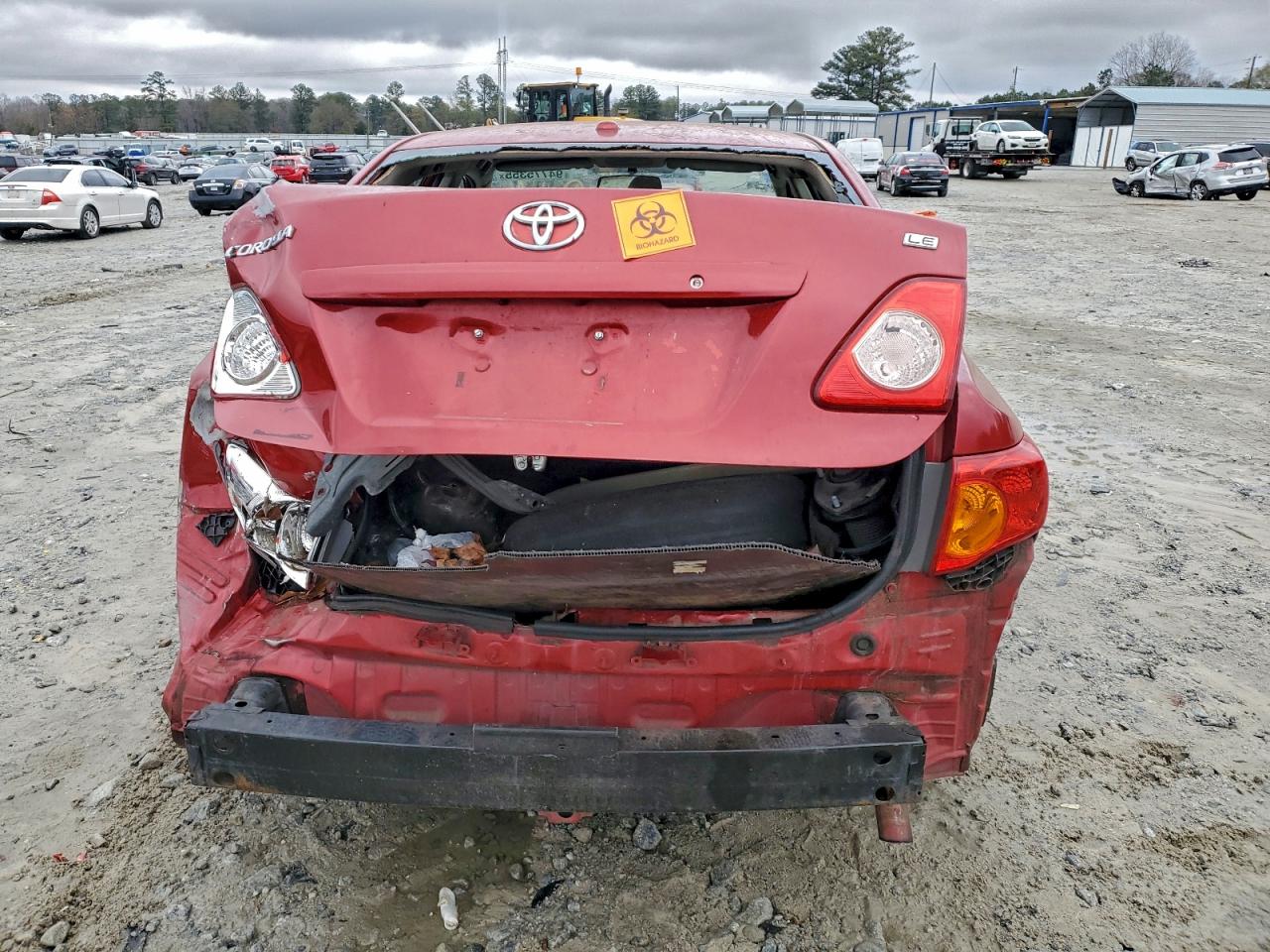 Toyota Corolla Base Image 6