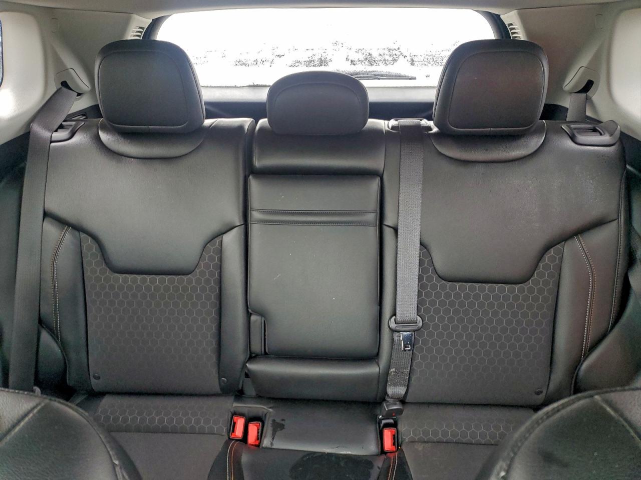 Jeep Compass Latitude Image 3