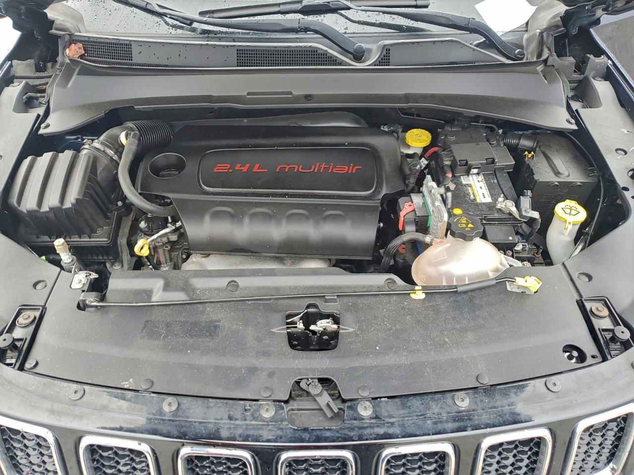 Jeep Compass Latitude Image 2