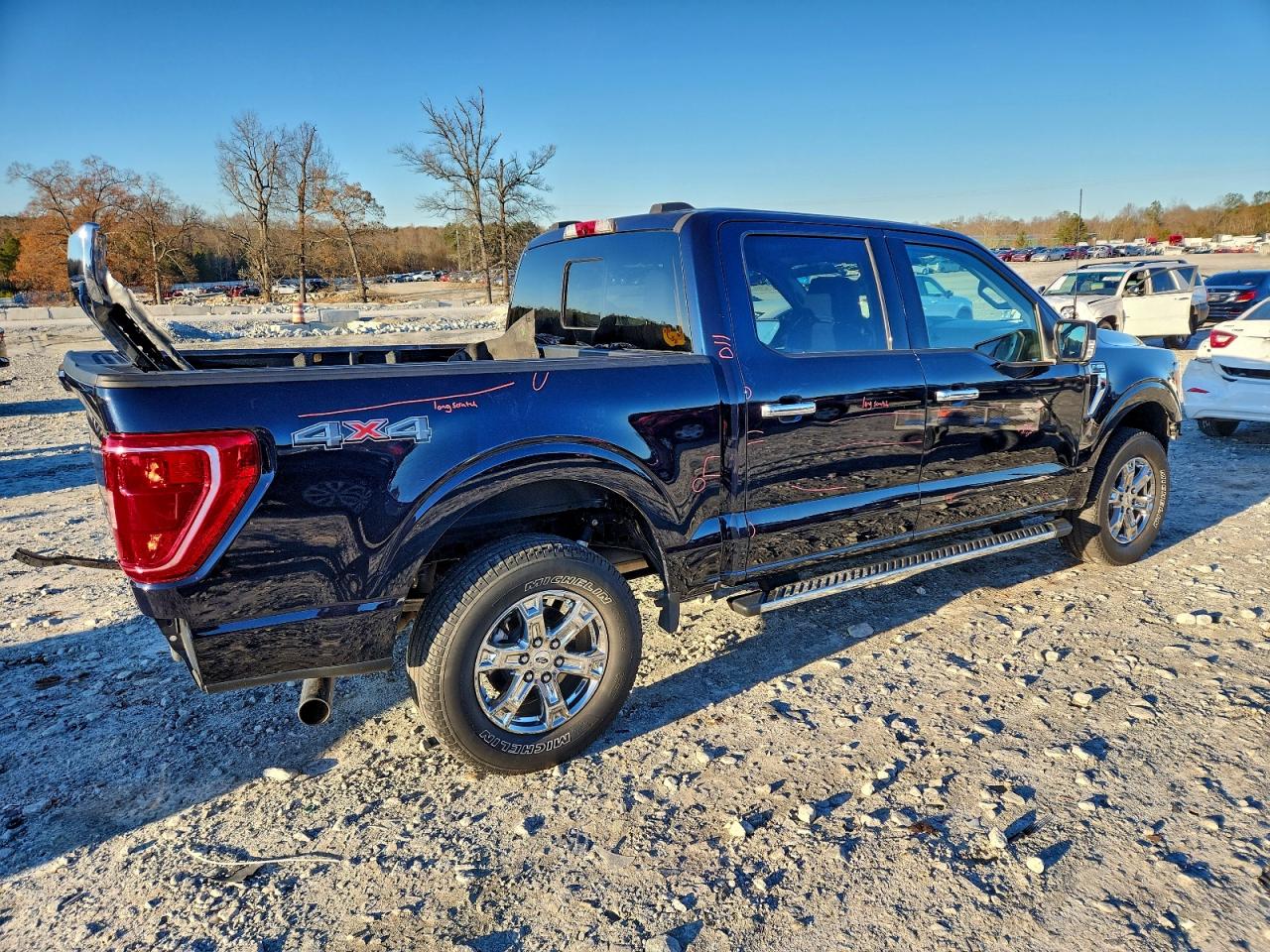 Ford F-150 Supercrew Image 13