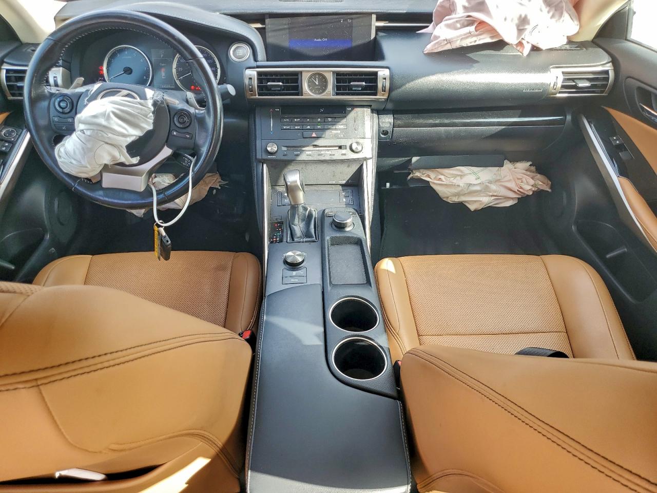 Lexus Is 200t Image 10