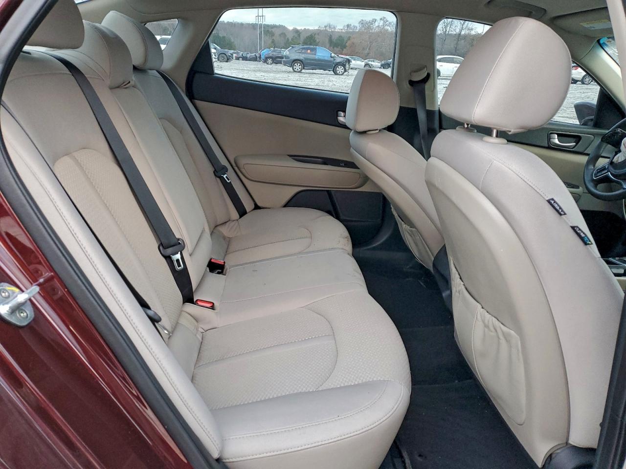 Kia Optima Lx Image 10